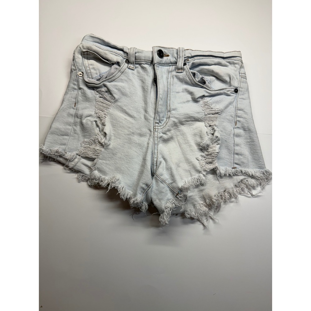 Kendall + Kylie The Icon Short Light Wash Distressed Denim Cut Offs Size 3/26